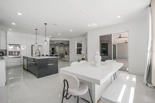 4868 CHISHOLM PARK TRAIL, St Cloud, FL 34771