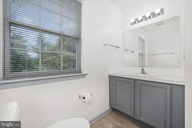 238 CAYMAN CT, Wilmington, DE 19808