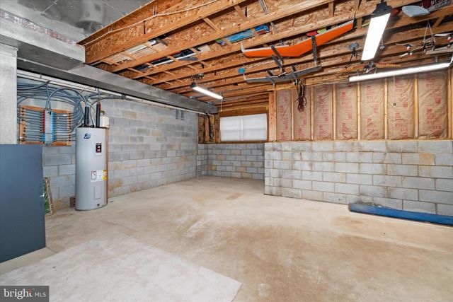 238 CAYMAN CT, Wilmington, DE 19808