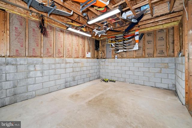 238 CAYMAN CT, Wilmington, DE 19808