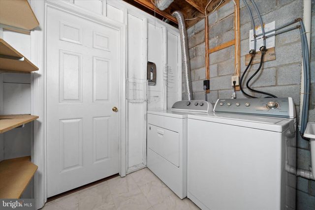 238 CAYMAN CT, Wilmington, DE 19808