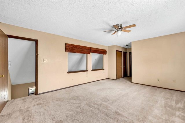 1104 NW 52nd Cir., Lawton, OK 73505