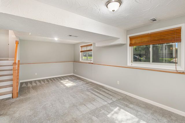 14125 Aspen Avenue NE, Prior Lake, MN 55372