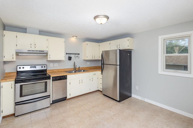 14125 Aspen Avenue NE, Prior Lake, MN 55372