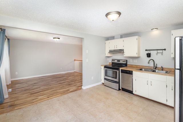 14125 Aspen Avenue NE, Prior Lake, MN 55372