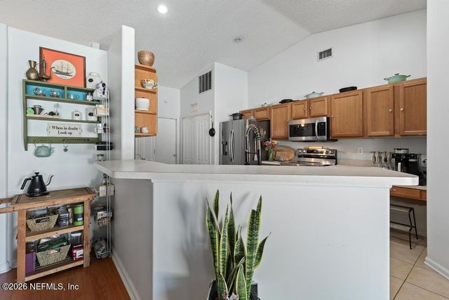 1431 BLUES CREEK Drive, Jacksonville, FL 32221