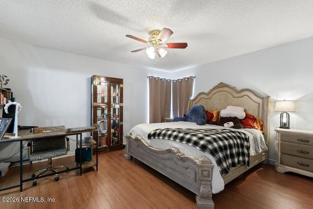 1431 BLUES CREEK Drive, Jacksonville, FL 32221