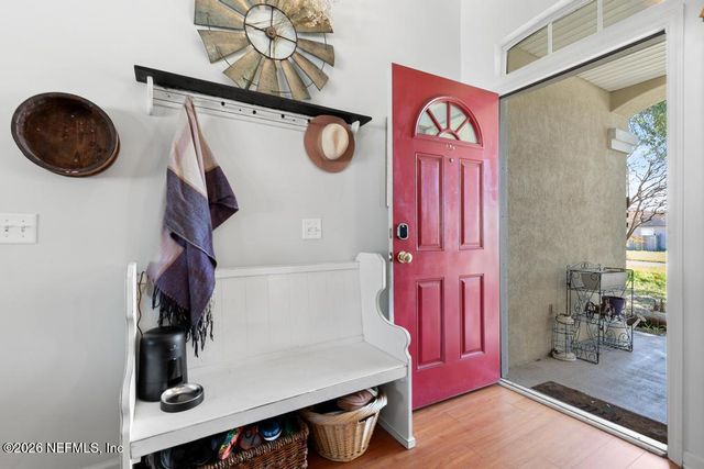 1431 BLUES CREEK Drive, Jacksonville, FL 32221