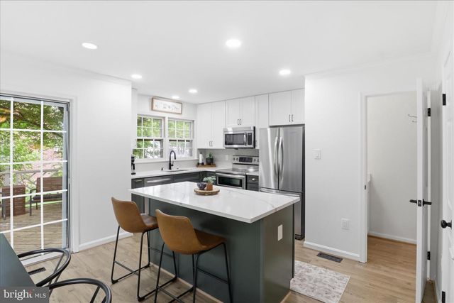 12845 MILL BROOK CT, Woodbridge, VA 22192