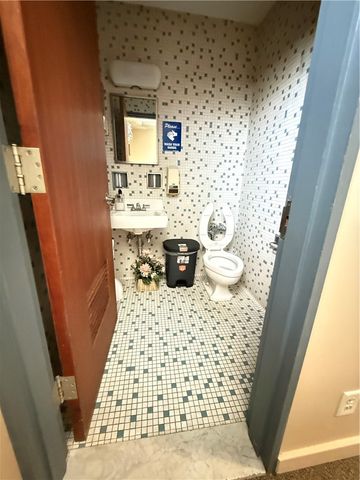 35 Grant Ave., Duquesne, PA 15110