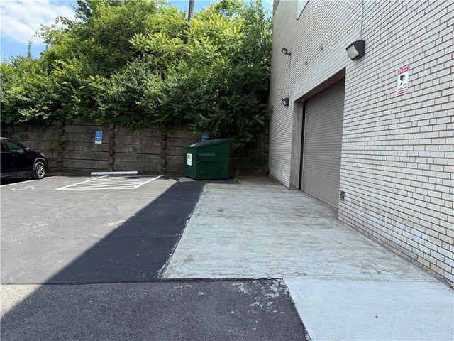 35 Grant Ave., Duquesne, PA 15110