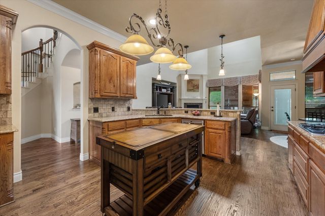 1205 Platte Drive, Mansfield, TX 76063