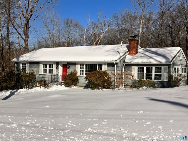 15 North Street, Shelton, CT 06484