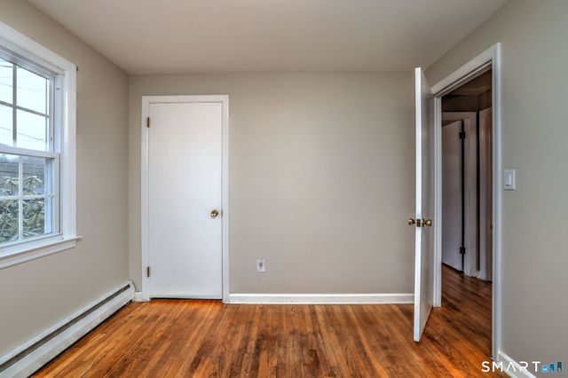 15 North Street, Shelton, CT 06484