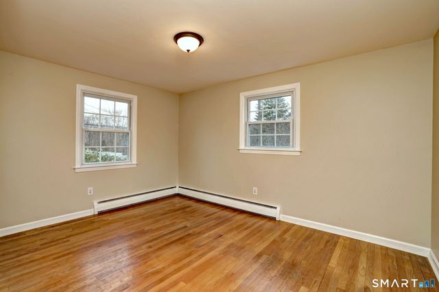 15 North Street, Shelton, CT 06484