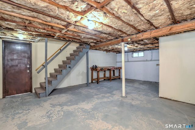 15 North Street, Shelton, CT 06484