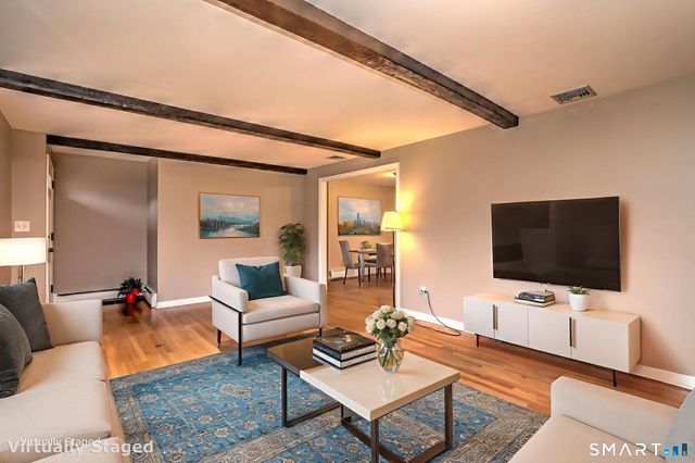 15 North Street, Shelton, CT 06484