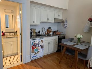 105 Pinckney St 2, Boston, MA 02114