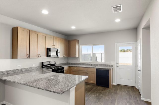 176 Lavender LN, Elgin, TX 78621