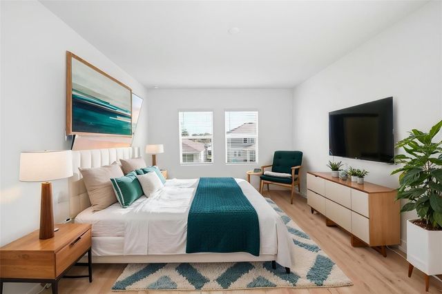 694 PERONI AVENUE, Debary, FL 32713