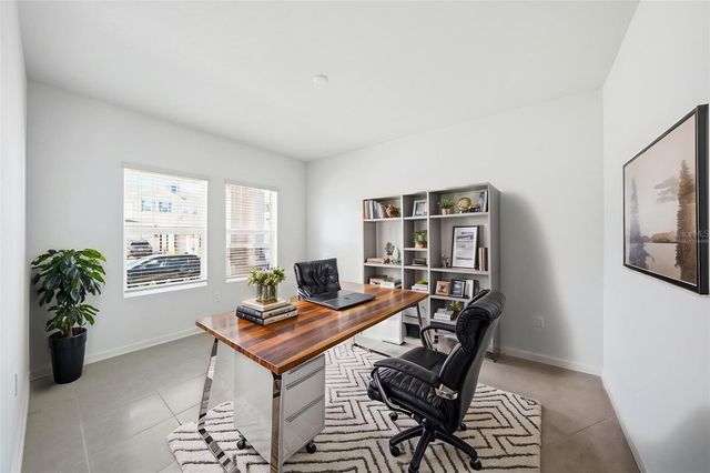 694 PERONI AVENUE, Debary, FL 32713