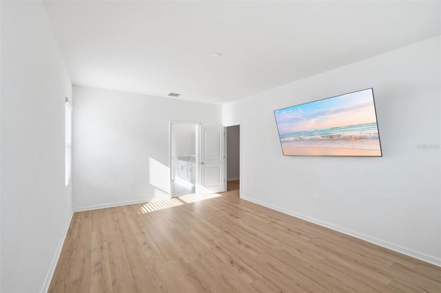 694 PERONI AVENUE, Debary, FL 32713