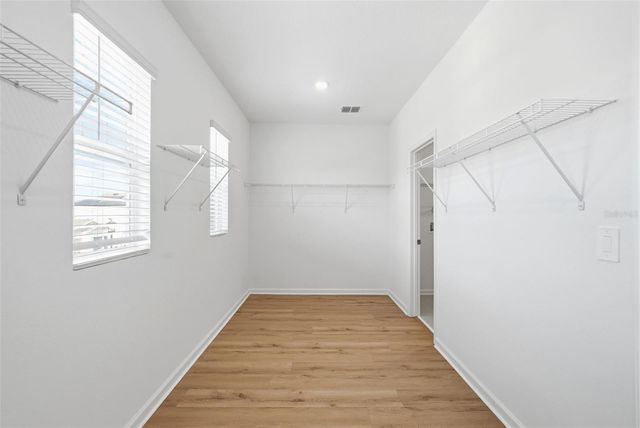 694 PERONI AVENUE, Debary, FL 32713