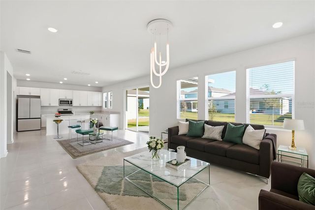 694 PERONI AVENUE, Debary, FL 32713