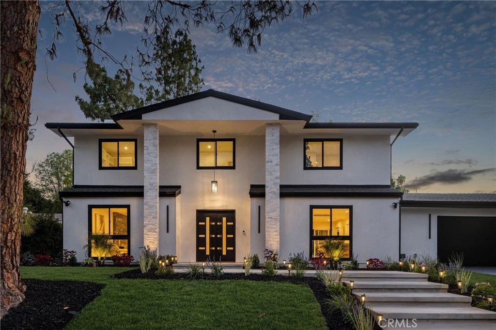 24208 Hatteras, Woodland Hills, CA 91367 — photo 2