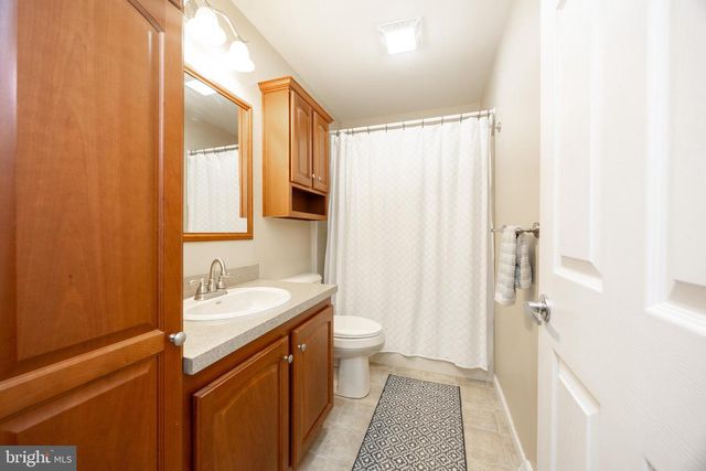 16 CORMORANT DR, Bechtelsville, PA 19505