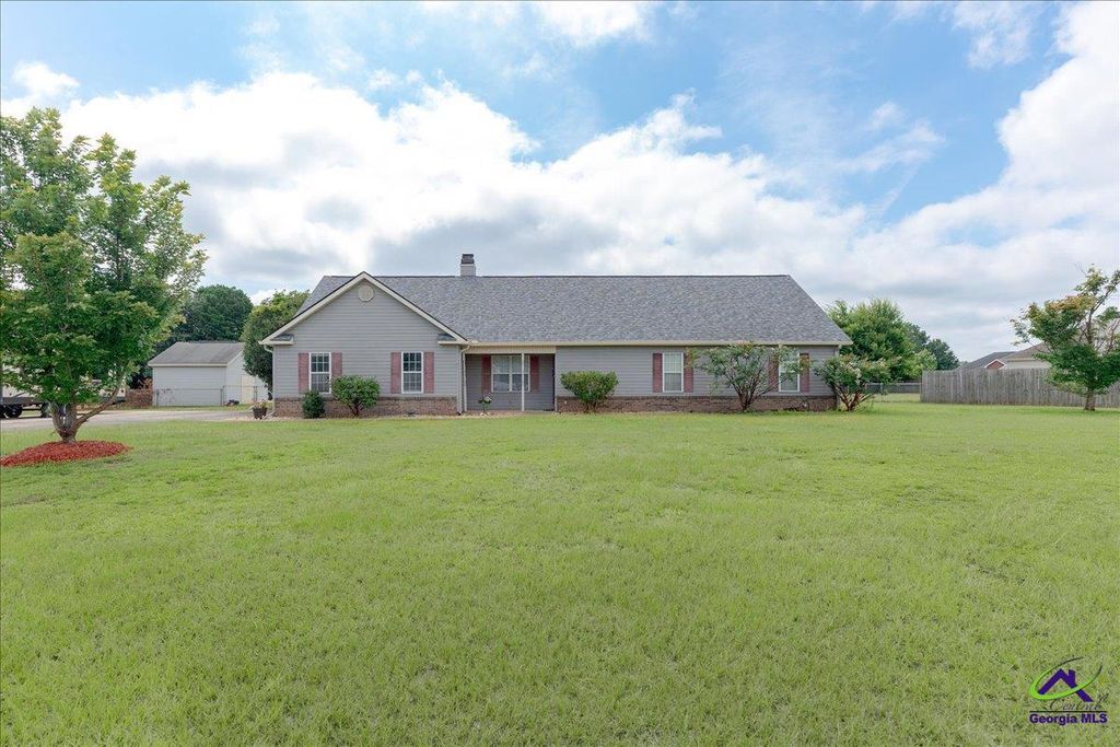 102 Alamo Court, Warner Robins, GA 31088