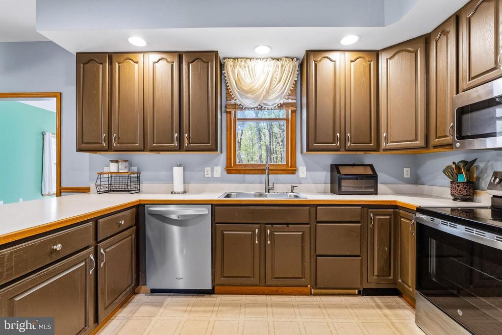 Image 10 of property listing at 76 WATSON WAY, North East, MD 21901