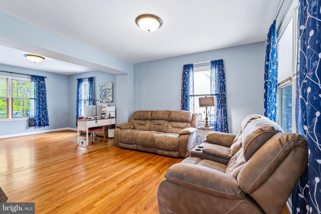 Image 4 of property listing at 76 WATSON WAY, North East, MD 21901