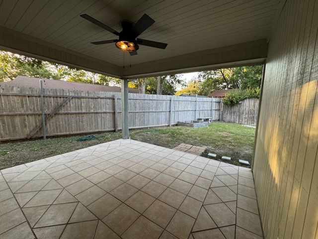 11919 Averett Court, Fort Worth, TX 76008