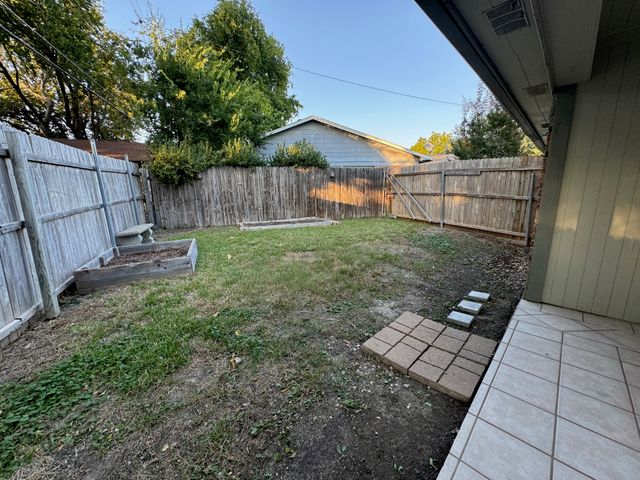 11919 Averett Court, Fort Worth, TX 76008