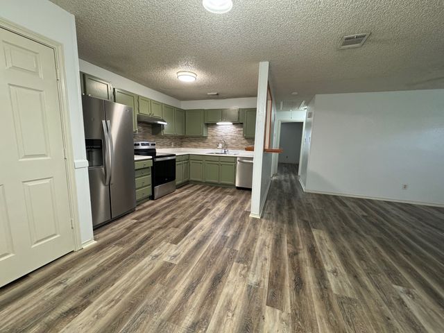 11919 Averett Court, Fort Worth, TX 76008