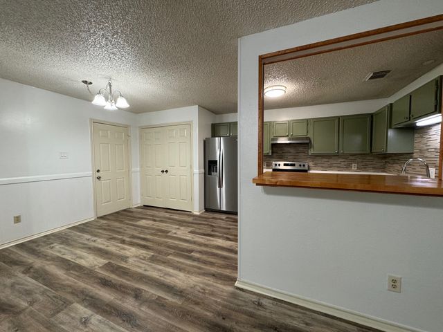 11919 Averett Court, Fort Worth, TX 76008