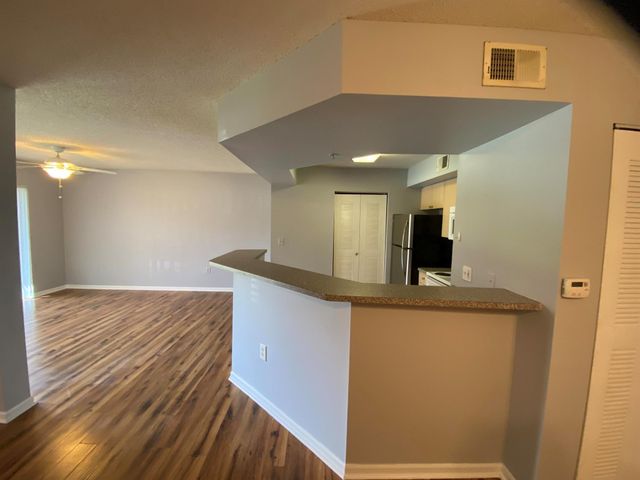 3602 NW Adriatic Lane 6-105, Jensen Beach, FL 34957