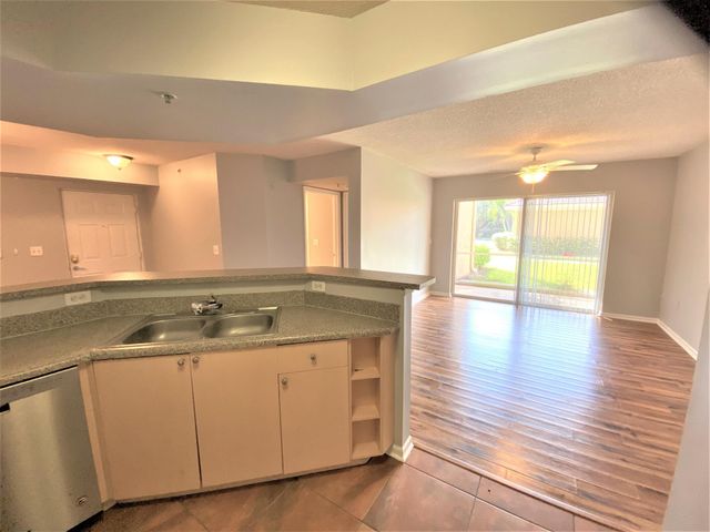 3602 NW Adriatic Lane 6-105, Jensen Beach, FL 34957