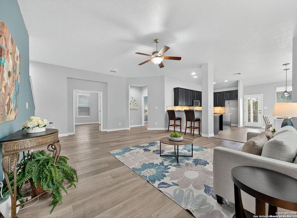 5632 Carriage Falls, San Antonio, TX 78261