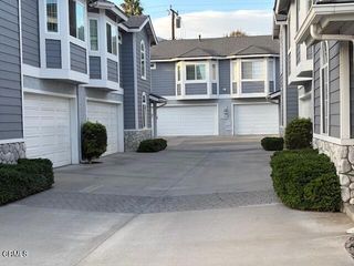 919 Olive Avenue B, Monrovia, CA 91016