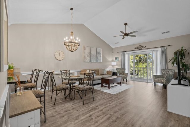 4787 Wild Iris Dr Apt 303, Myrtle Beach, SC 29577