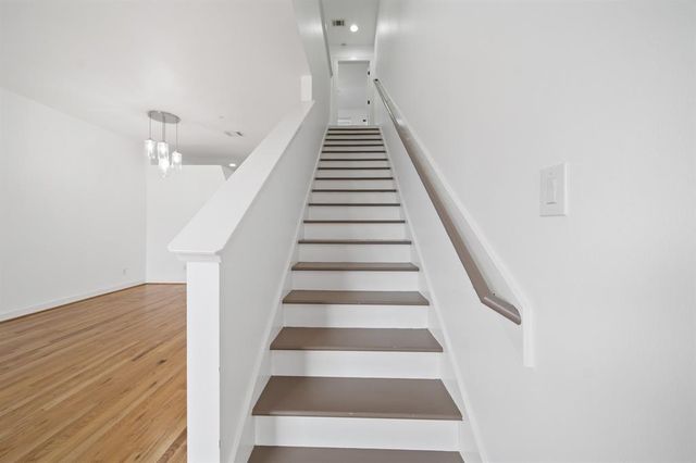 7650 Springhill Street 403, Houston, TX 77021