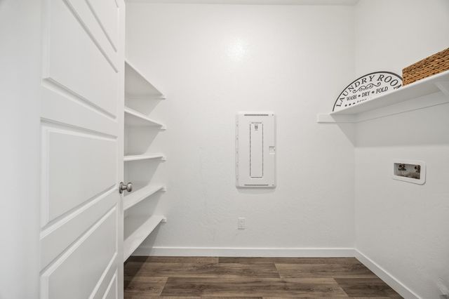 5783 W Laguna Avenue, Fresno, CA 93722