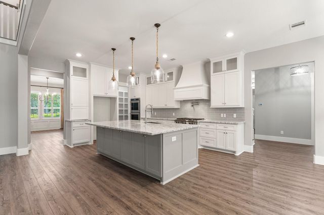 26111 Upper Beacon Place, Montgomery, TX 77316