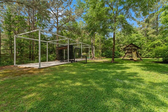 26111 Upper Beacon Place, Montgomery, TX 77316