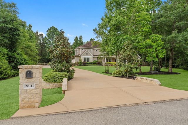 26111 Upper Beacon Place, Montgomery, TX 77316