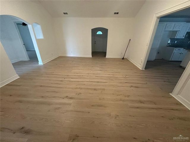 500 E 4th Street, La Villa, TX 78562