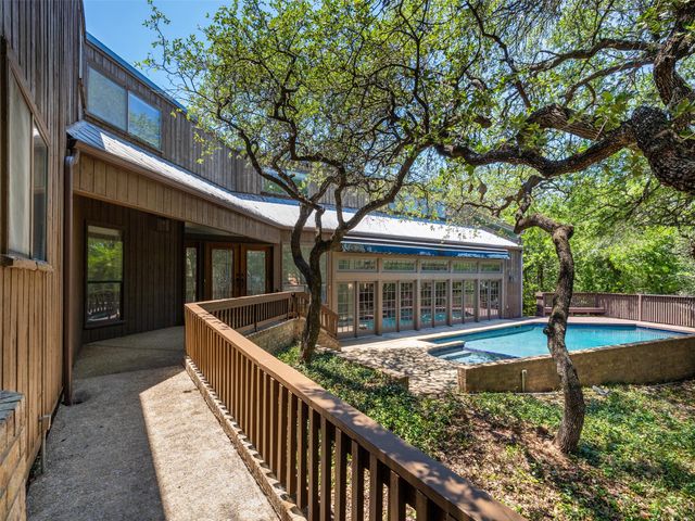 1706 Graywood CV, Austin, TX 78704