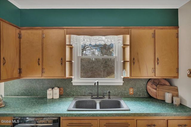 25 Sunset Avenue, Fort Ann, NY 12827